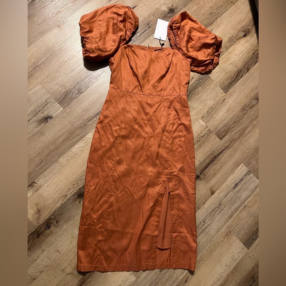 Rust puff sleeve dress